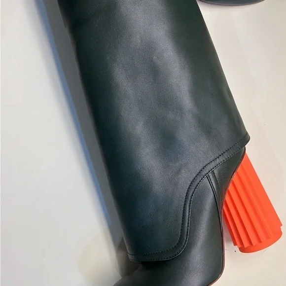 Emily in Paris AGL made in Italy Stylish Green Boots with Orange Heel - Picture 5 of 13